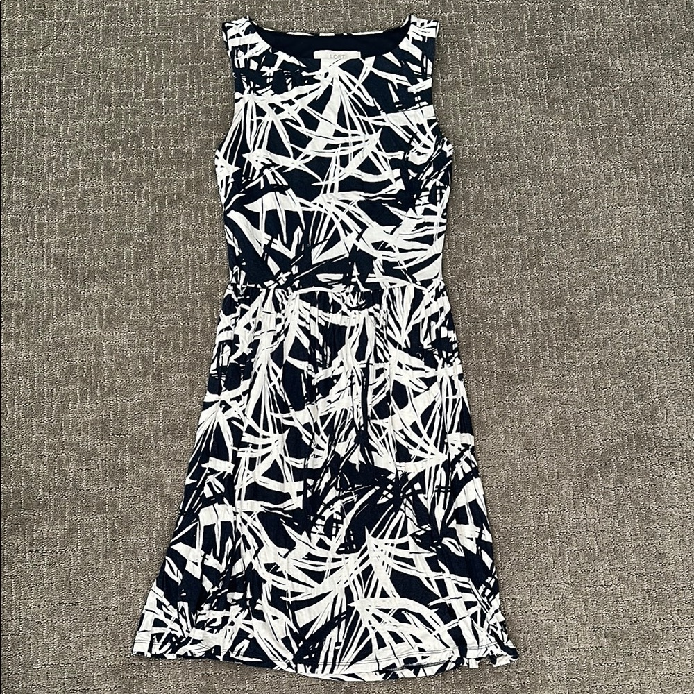 LOFT Navy and Cream Abstract Sleeveless Dress